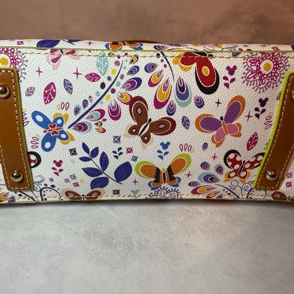 Disney Epcot Flower & Garden Festival 2019 Tote and Wallet Dooney & Bourke - Picture 8 of 15